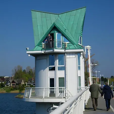 In Mit Grossem Balkon Appartement *